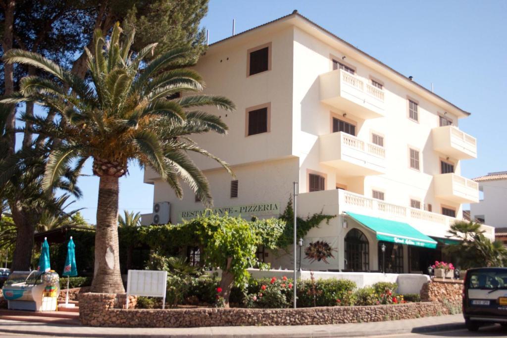 Apartamentos La Cabaña Canyamel  Bagian luar foto