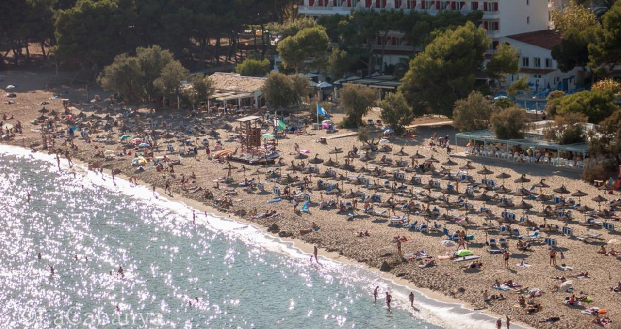 Apartamentos La Cabaña Canyamel  Ruang foto